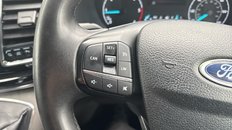 Ford Tourneo Custom Transit Custom Tourneo L2 Diesel Fwd 2.0 EcoBlue Hybrid 130ps L/R 8 Seater Titanium